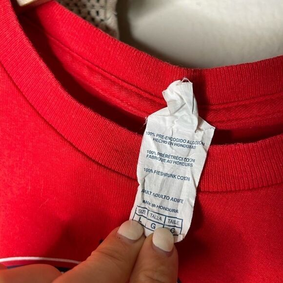 Red Boston Tee Large - Picture 3 of 4